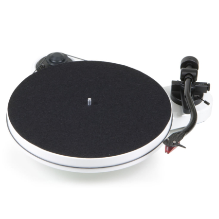 Pro-Ject RPM-1 Carbon