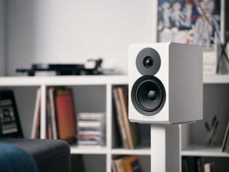 Dynaudio Emit 10